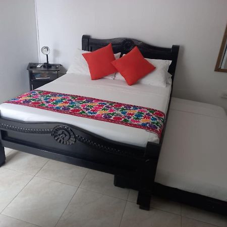 Hotel Plaza De La Trinidad Cartagena Eksteriør bilde