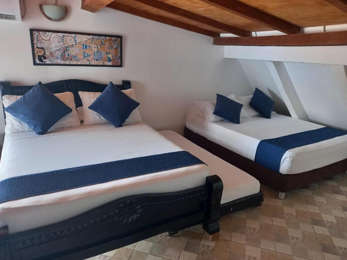 Hotel Plaza De La Trinidad Cartagena Eksteriør bilde