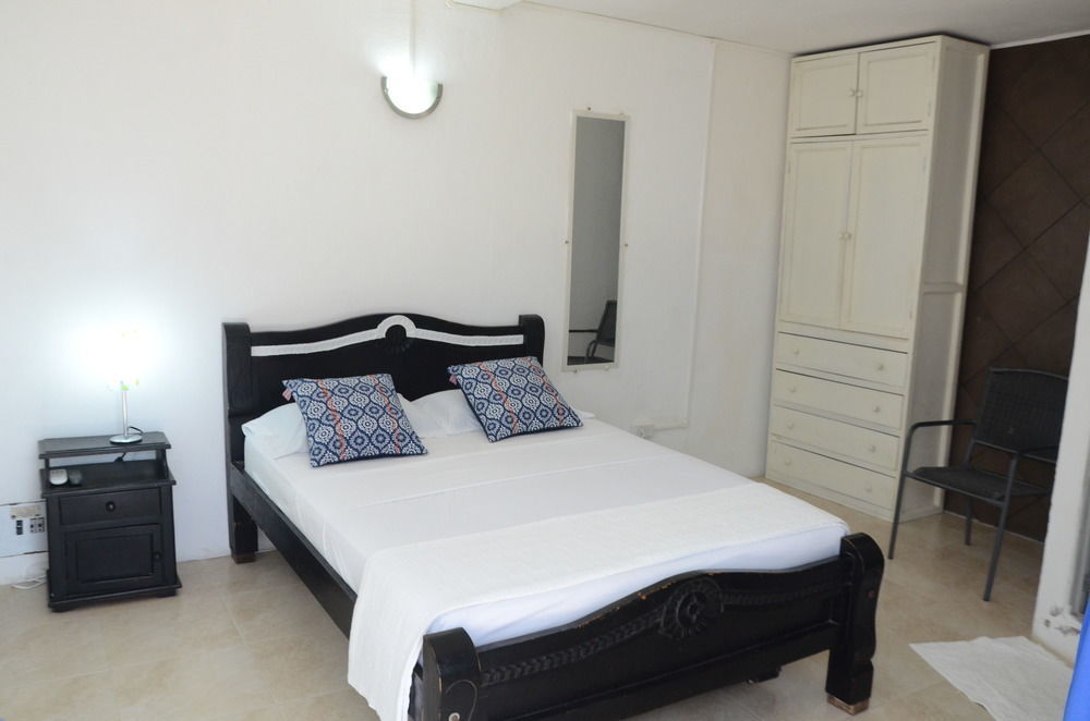 Hotel Plaza De La Trinidad Cartagena Eksteriør bilde